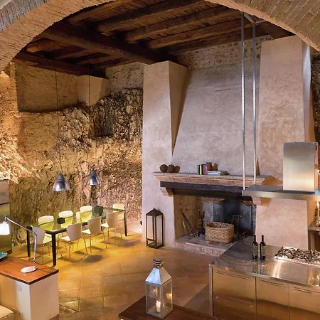 La Grotta